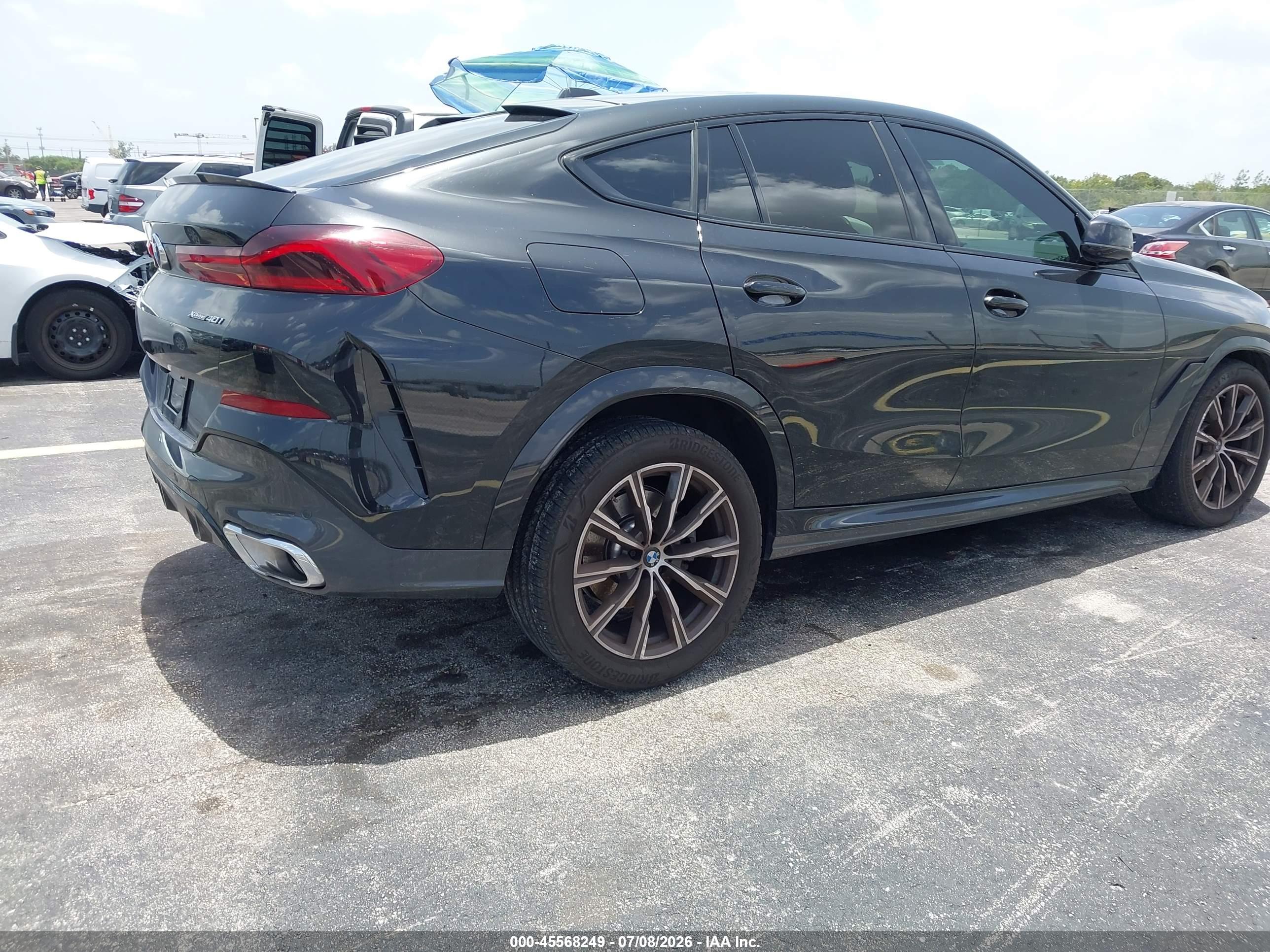 2025 BMW X6 XDRIVE40I
