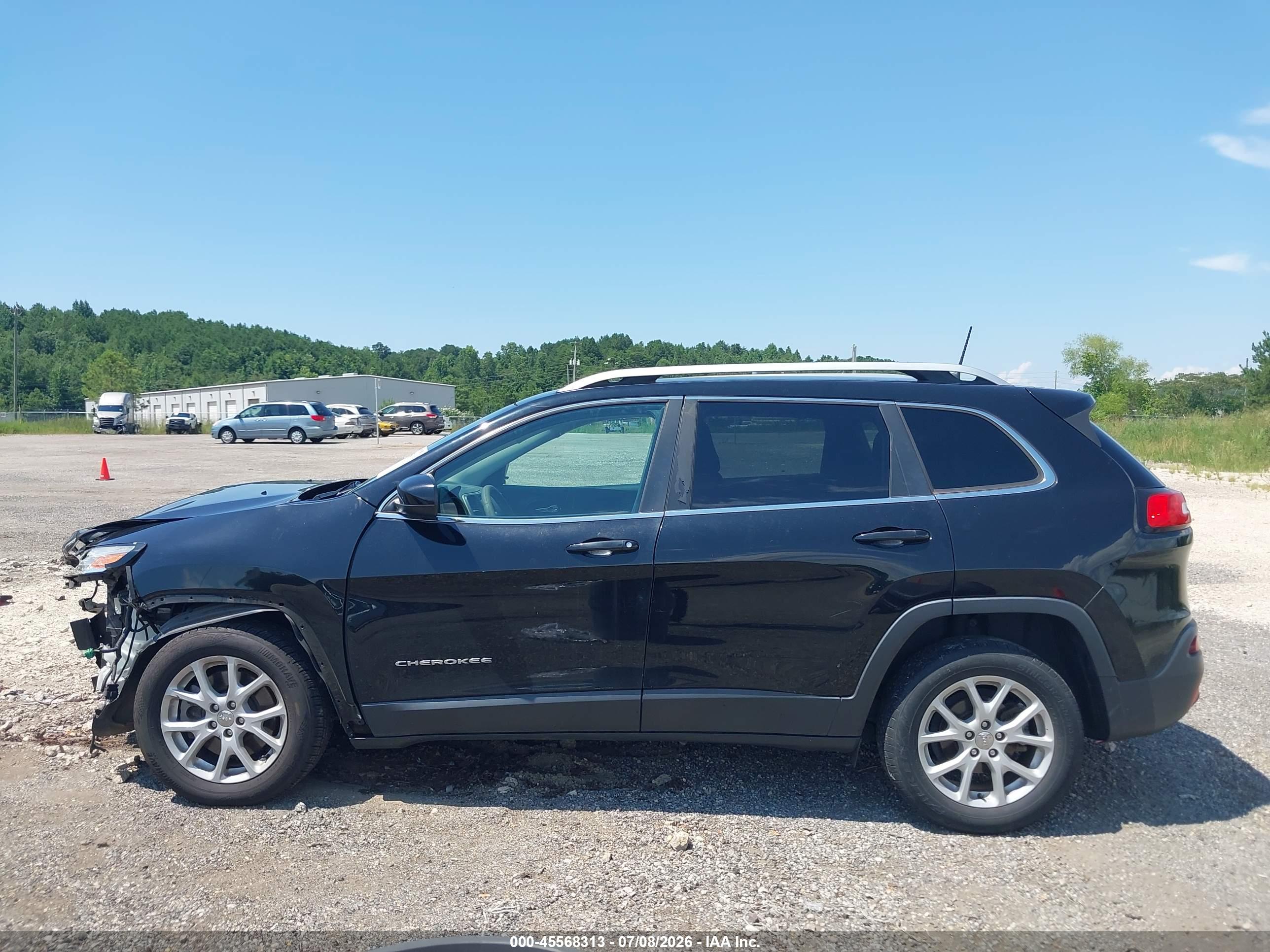 2018 JEEP CHEROKEE LATITUDE FWD