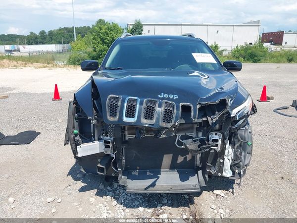 2018 JEEP CHEROKEE LATITUDE FWD