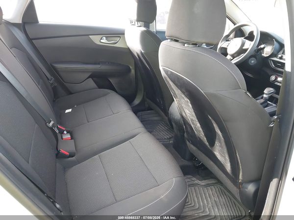 2019 KIA FORTE LXS