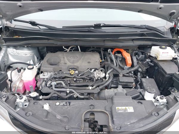 2022 TOYOTA SIENNA XSE