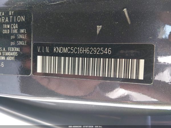 2017 KIA SEDONA EX