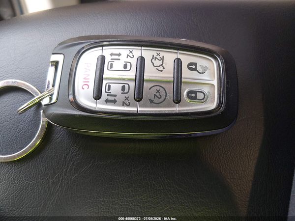 2023 CHRYSLER PACIFICA TOURING L AWD