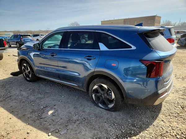 2025 KIA SORENTO HYBRID