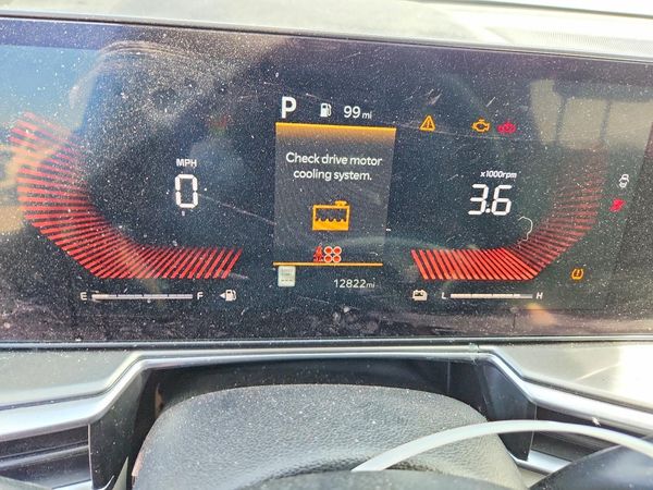 2025 KIA SORENTO HYBRID