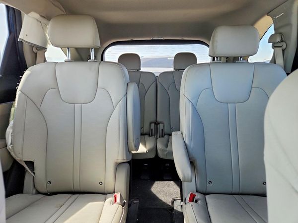 2025 KIA SORENTO HYBRID
