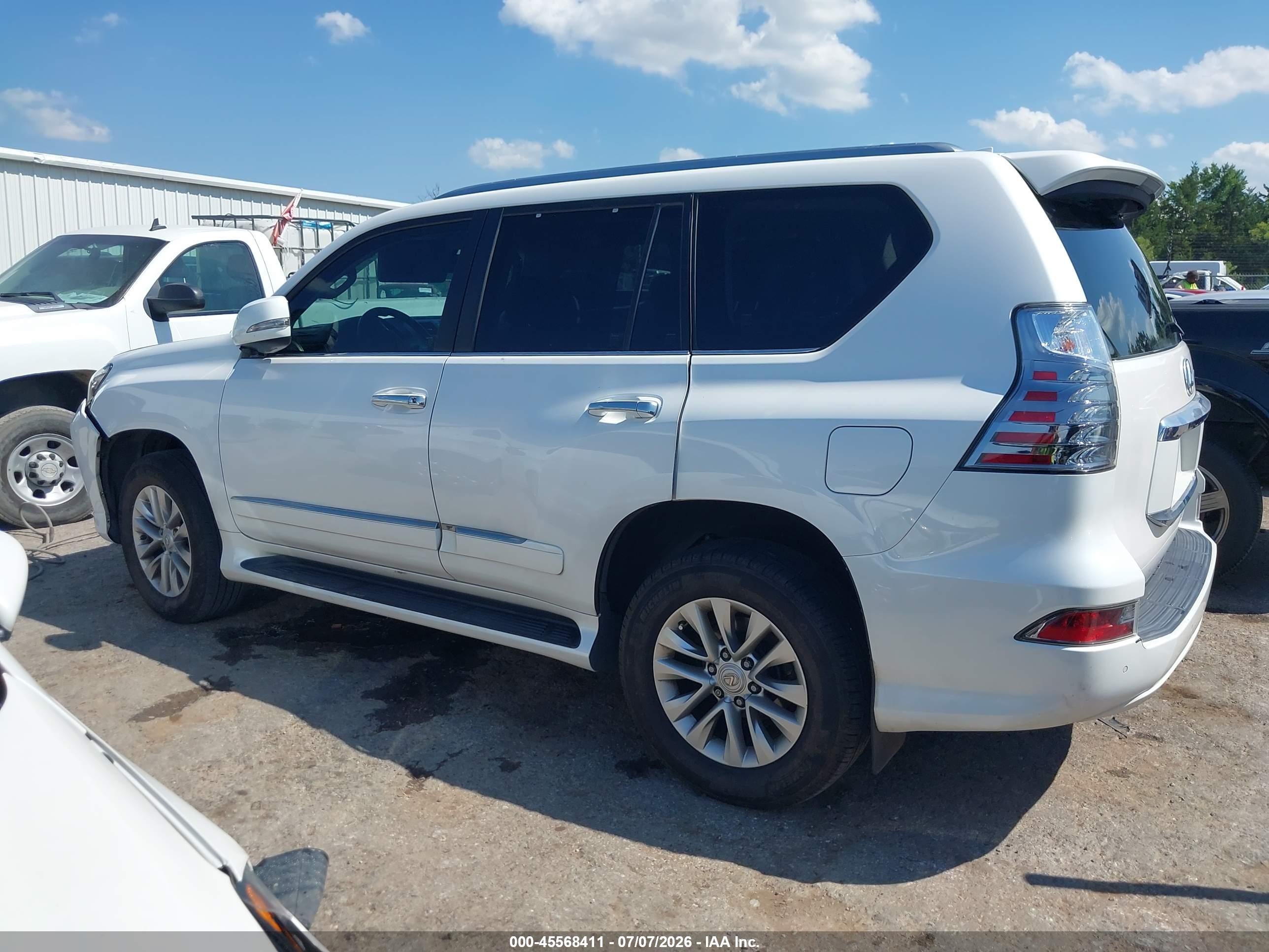 2017 LEXUS GX 460
