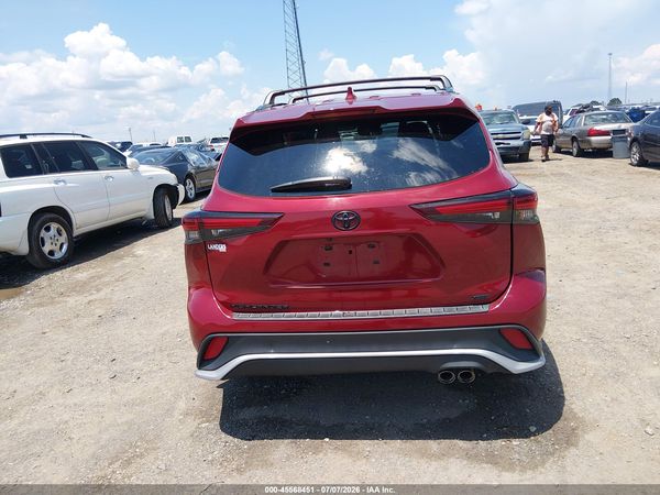 2024 TOYOTA HIGHLANDER XSE