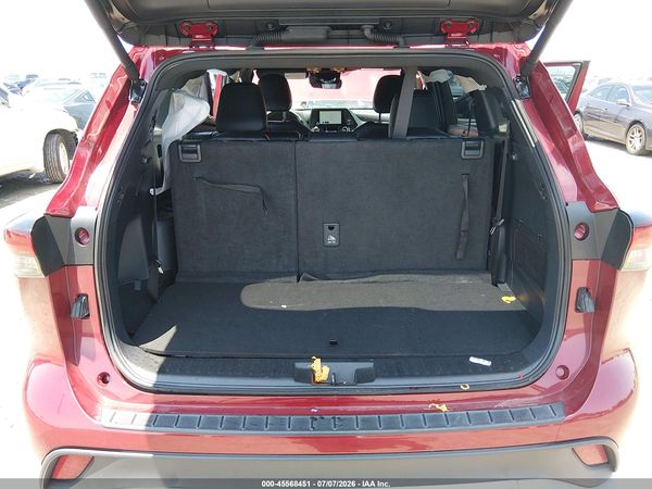2024 TOYOTA HIGHLANDER XSE