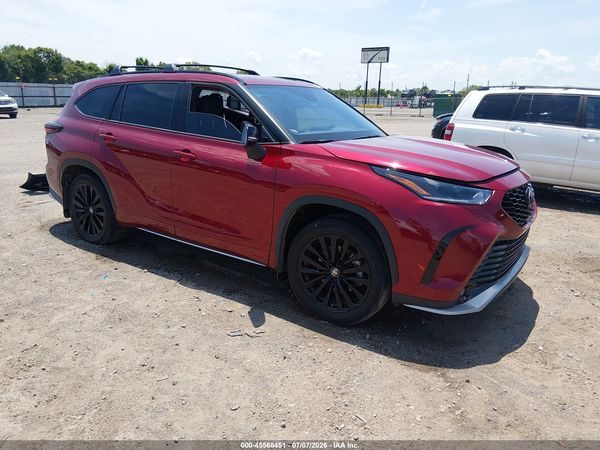 2024 TOYOTA HIGHLANDER XSE