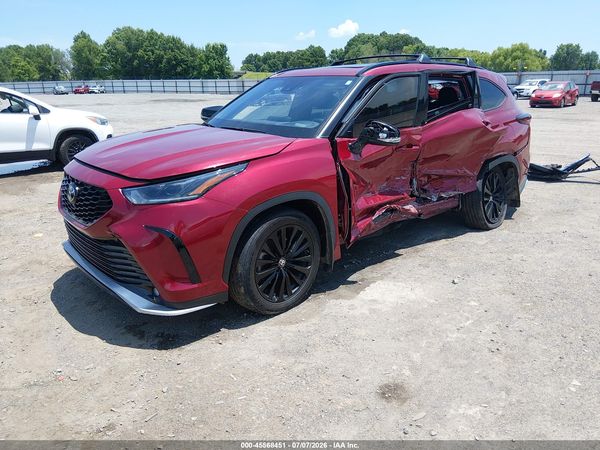 2024 TOYOTA HIGHLANDER XSE