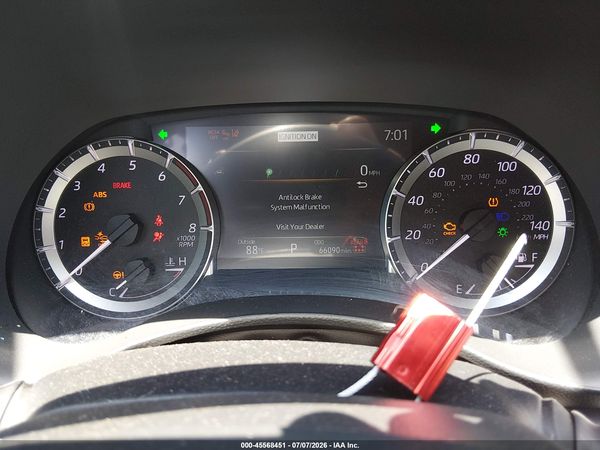 2024 TOYOTA HIGHLANDER XSE
