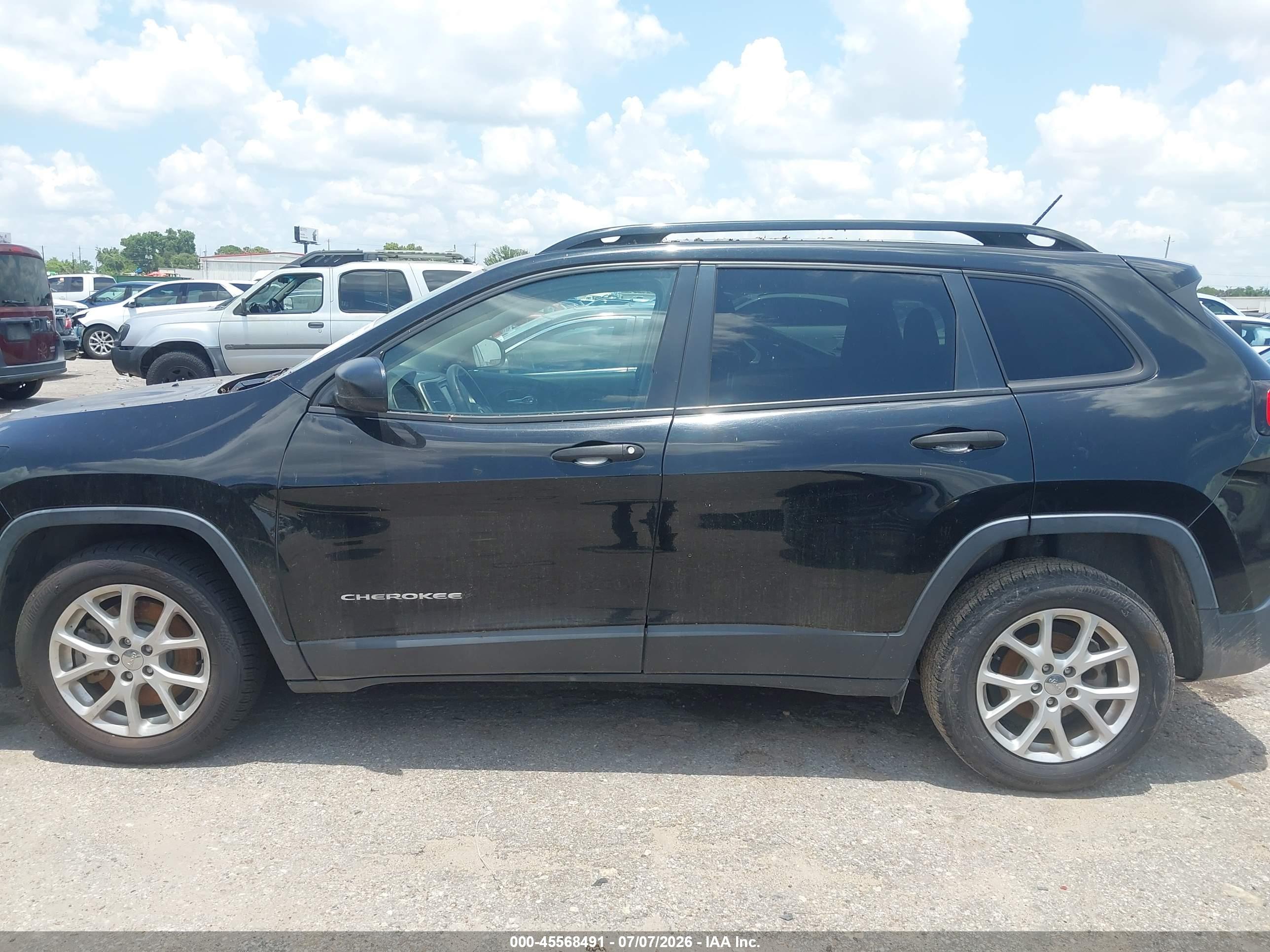 2017 JEEP CHEROKEE SPORT FWD