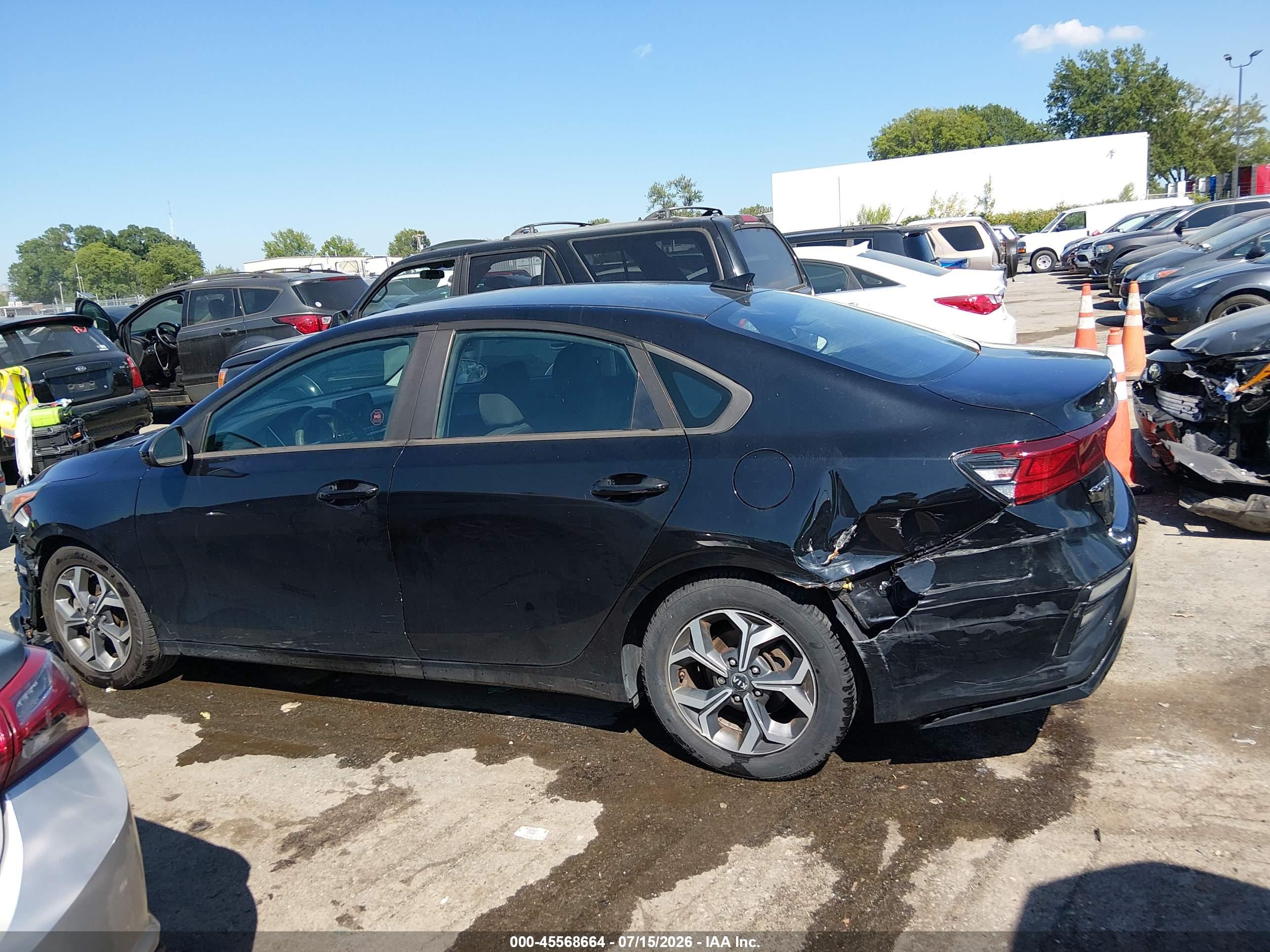 2019 KIA FORTE LXS