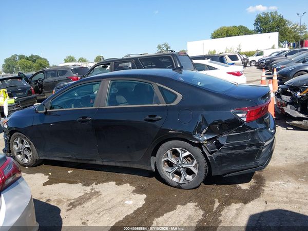 2019 KIA FORTE LXS
