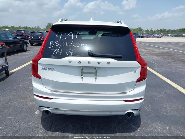 2019 VOLVO XC90 T5 MOMENTUM