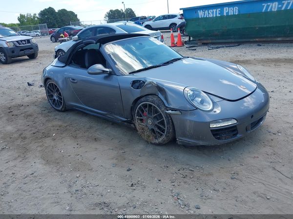 2012 PORSCHE 911