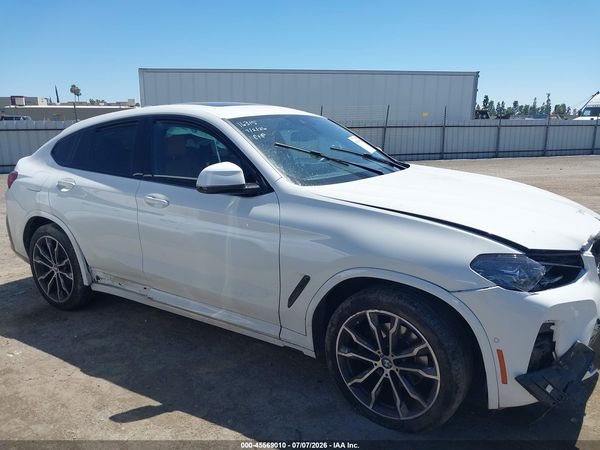 2023 BMW X4 XDRIVE30I