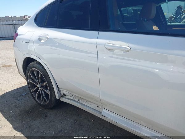 2023 BMW X4 XDRIVE30I