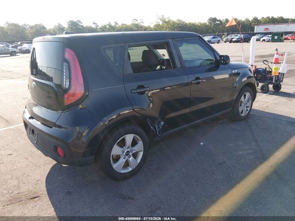 2018 KIA SOUL Base