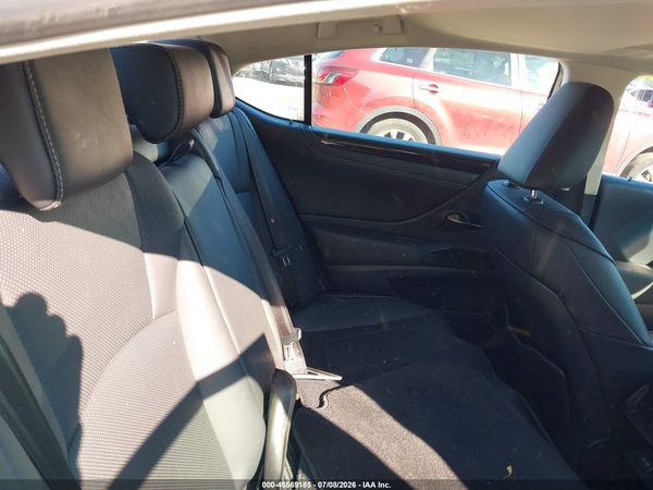 2019 LEXUS ES 350