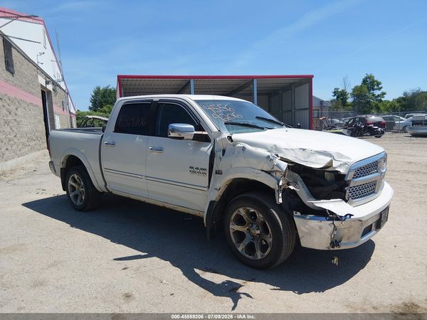 2016 RAM 1500 LARAMIE