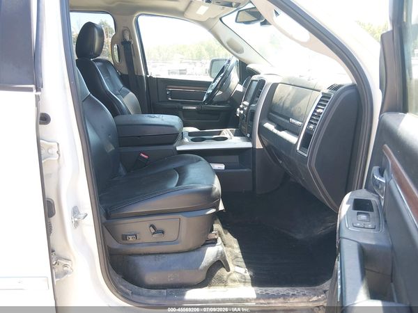 2016 RAM 1500 LARAMIE