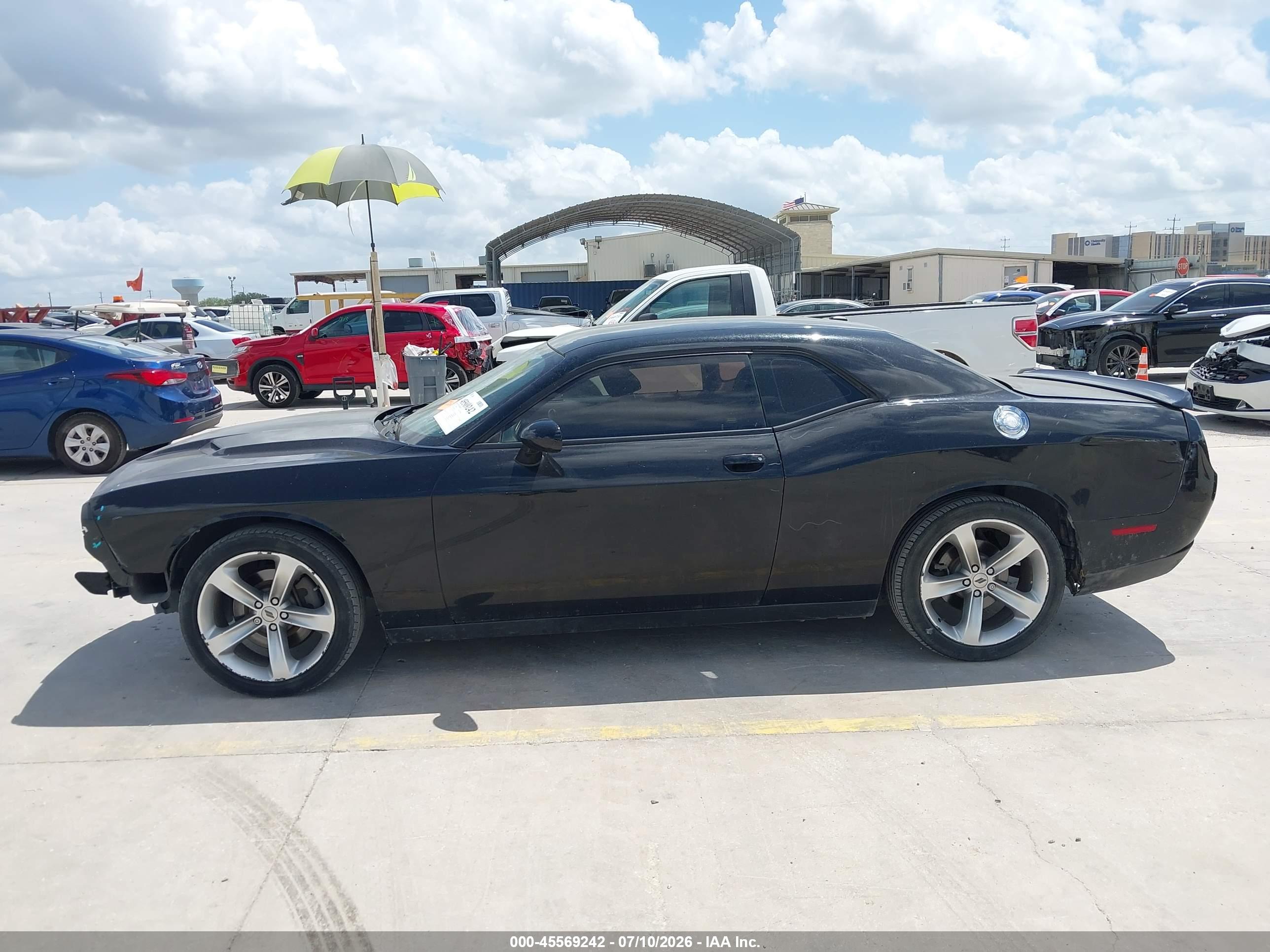 2018 DODGE CHALLENGER SXT