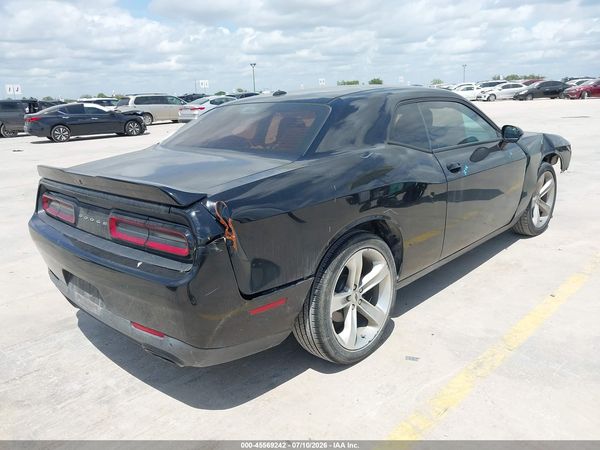 2018 DODGE CHALLENGER SXT