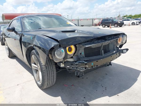 2018 DODGE CHALLENGER SXT