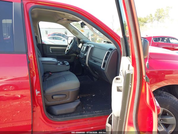2016 RAM 1500 SLT