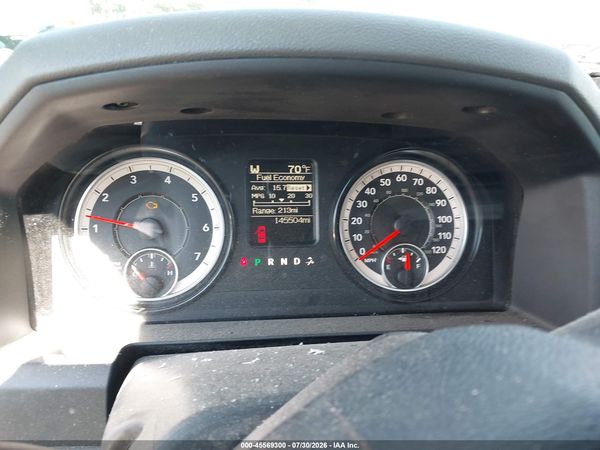 2016 RAM 1500 SLT