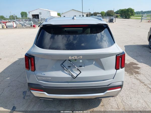 2025 KIA SORENTO S