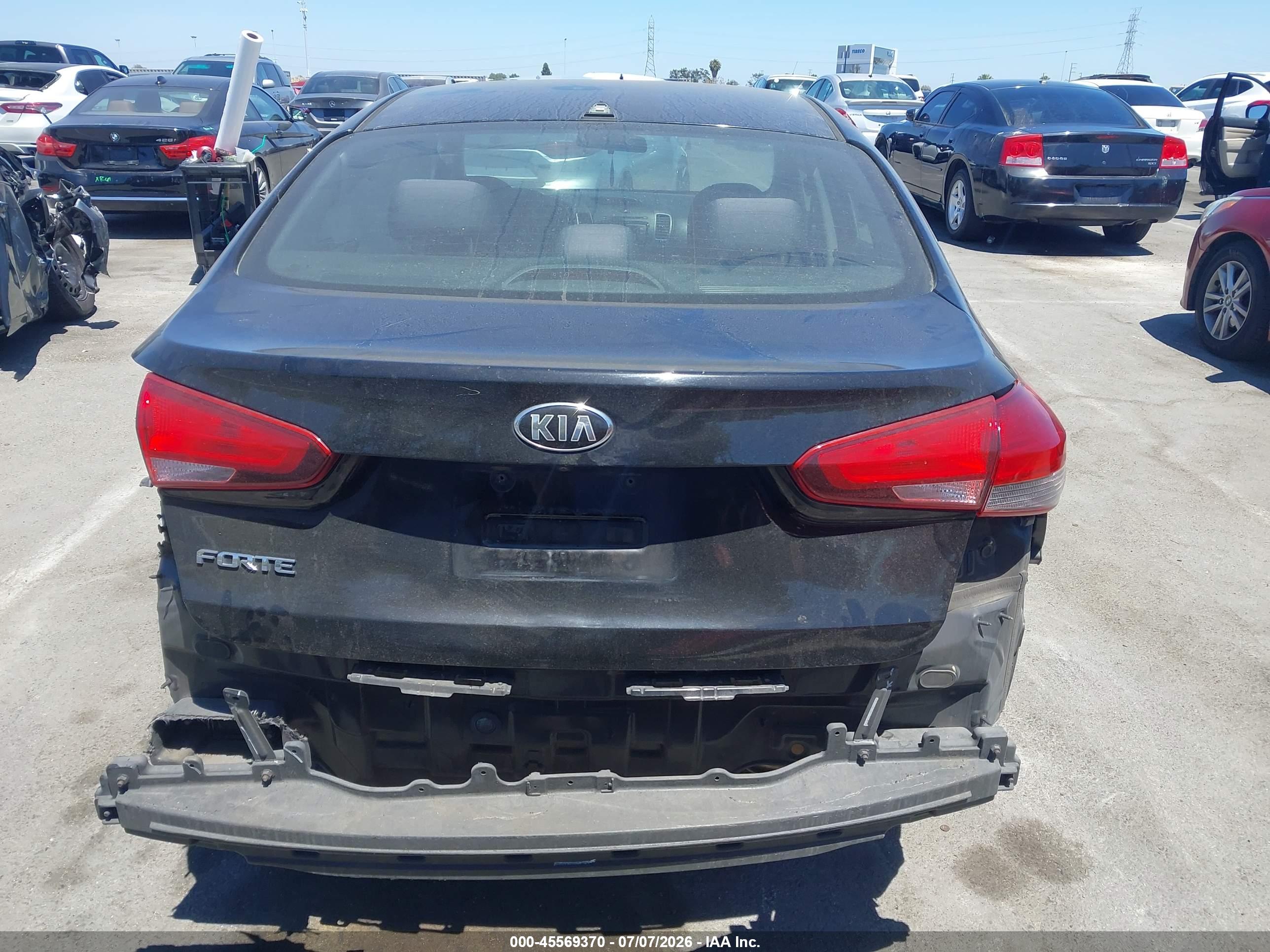 2017 KIA FORTE LX Popular, S