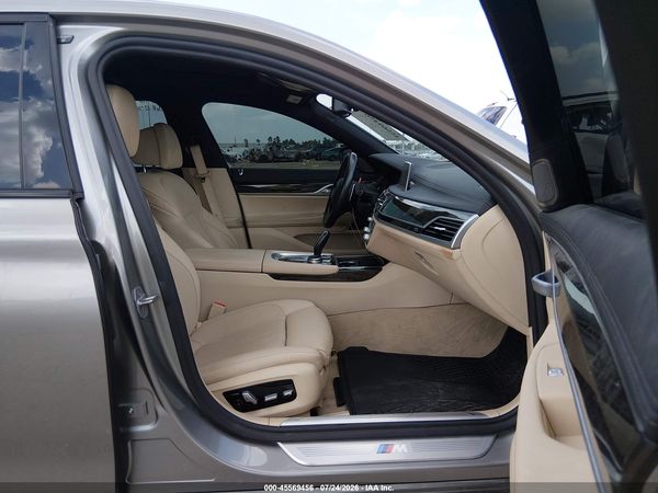 2020 BMW 740I XDRIVE