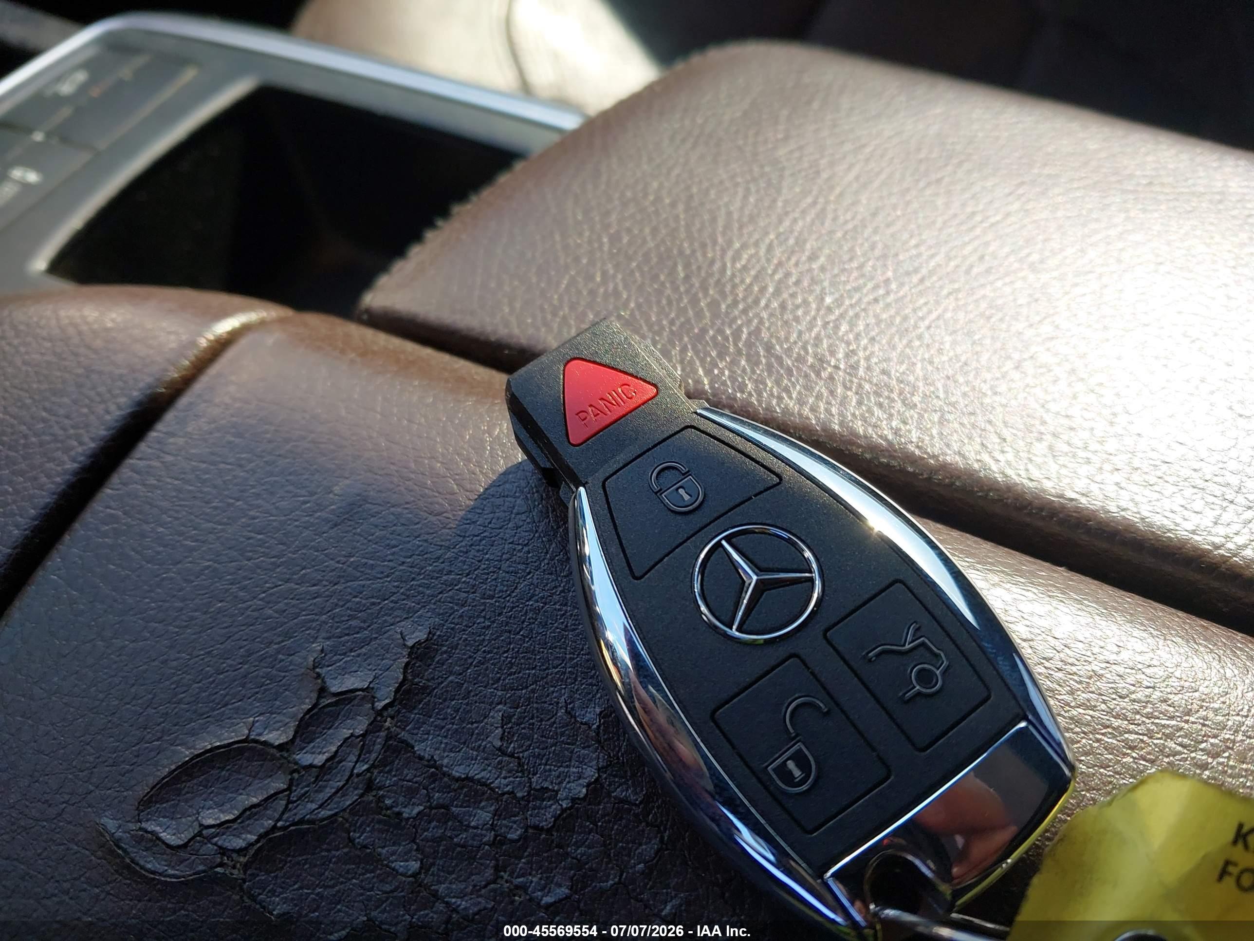2015 MERCEDES-BENZ GL 550 GL550 4MATIC