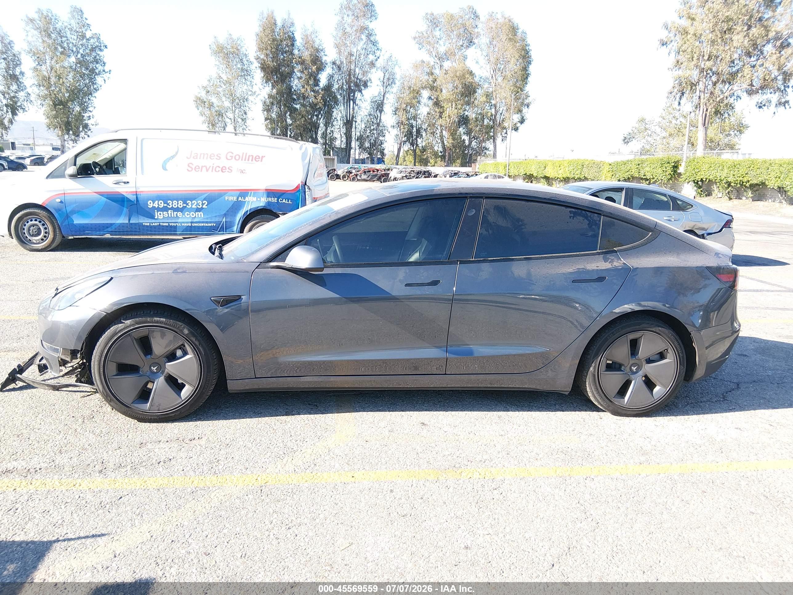 2023 TESLA MODEL 3 REAR-WHEEL DRIVE