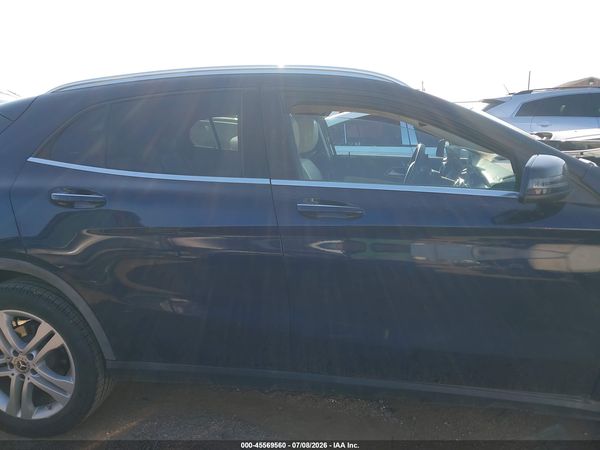 2018 MERCEDES-BENZ GLA 250 GLA250