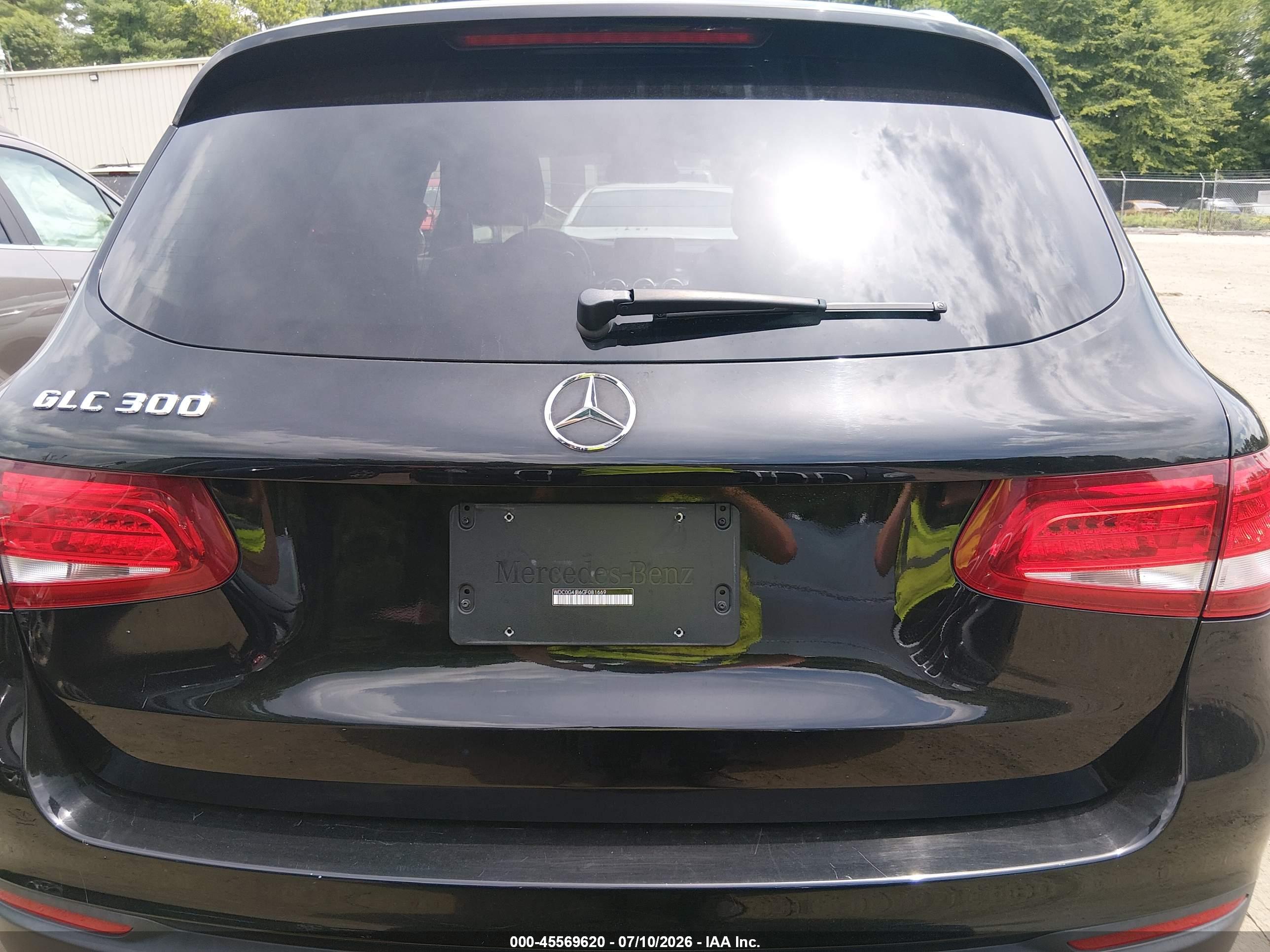 2016 MERCEDES-BENZ GLC 300 GLC300