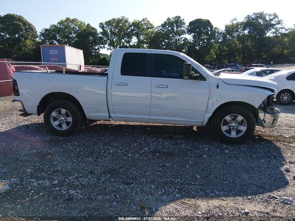 2016 RAM 1500 SLT