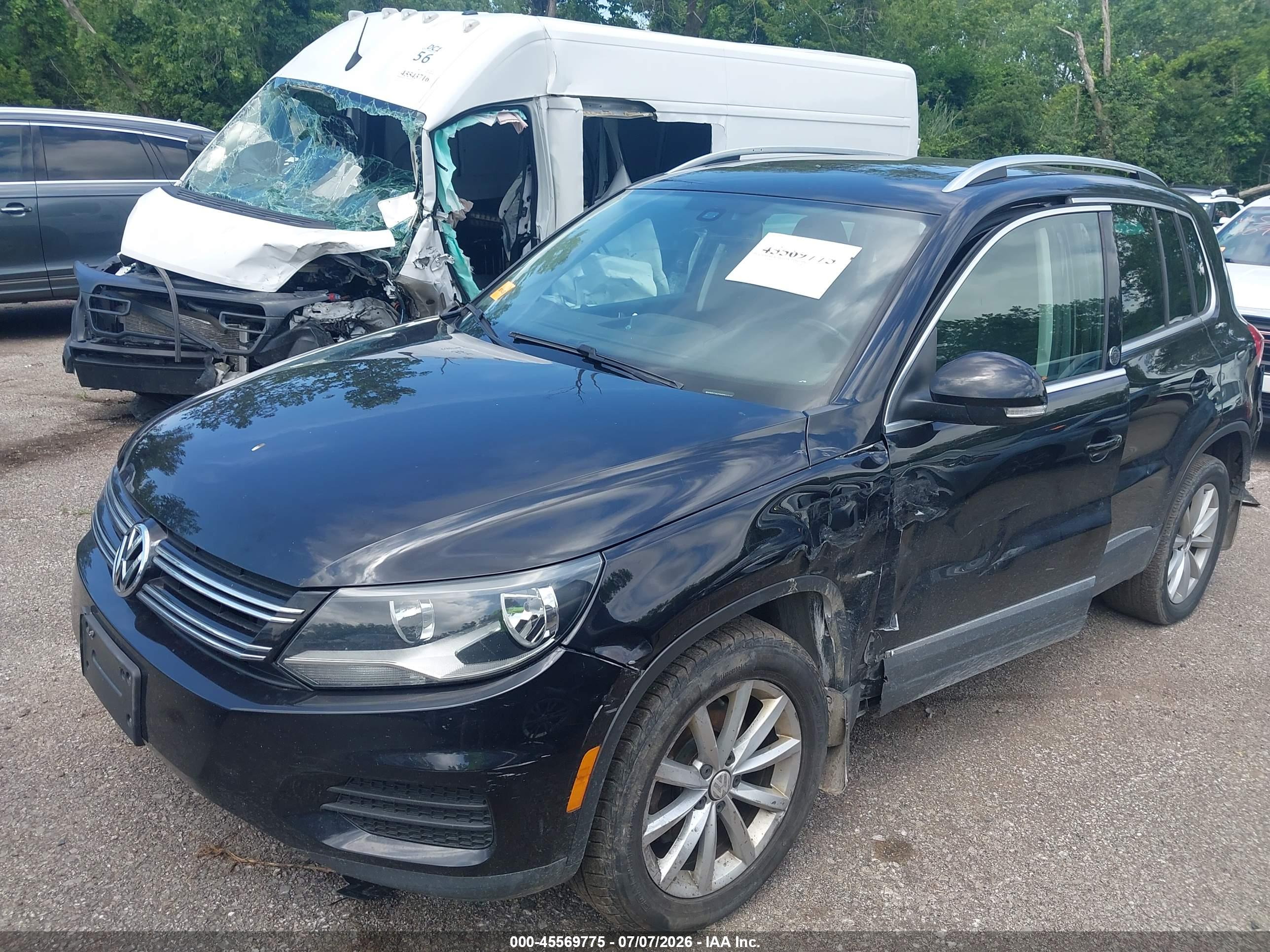 2017 VOLKSWAGEN TIGUAN 2.0T WOLFSBURG EDITION — I2