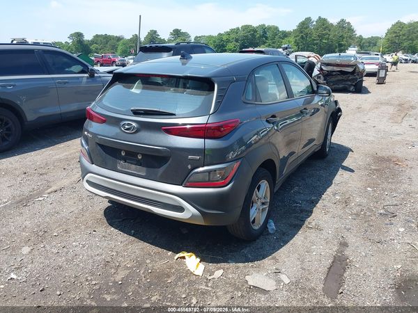 2022 HYUNDAI KONA SE