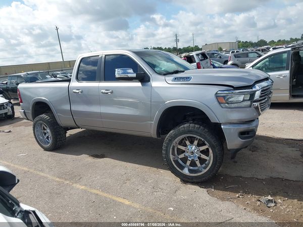 2019 RAM 1500 LARAMIE  4X4 6'4 BOX