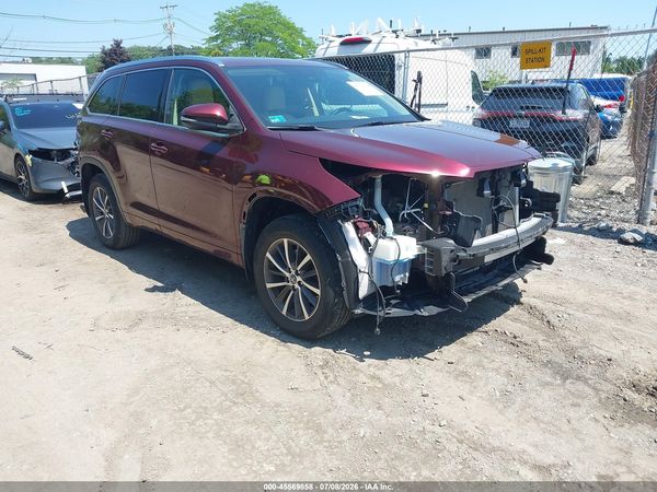 2018 TOYOTA HIGHLANDER XLE