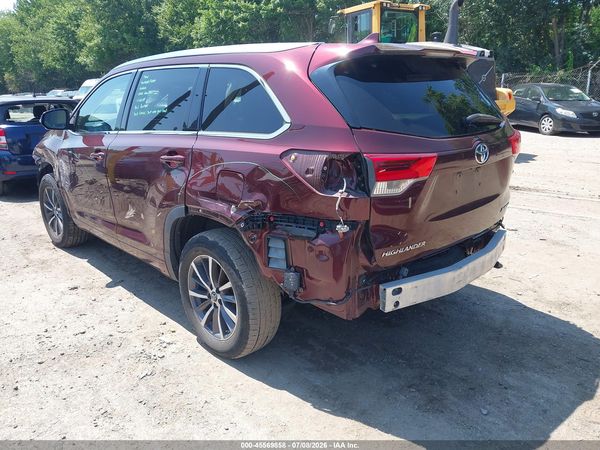 2018 TOYOTA HIGHLANDER XLE