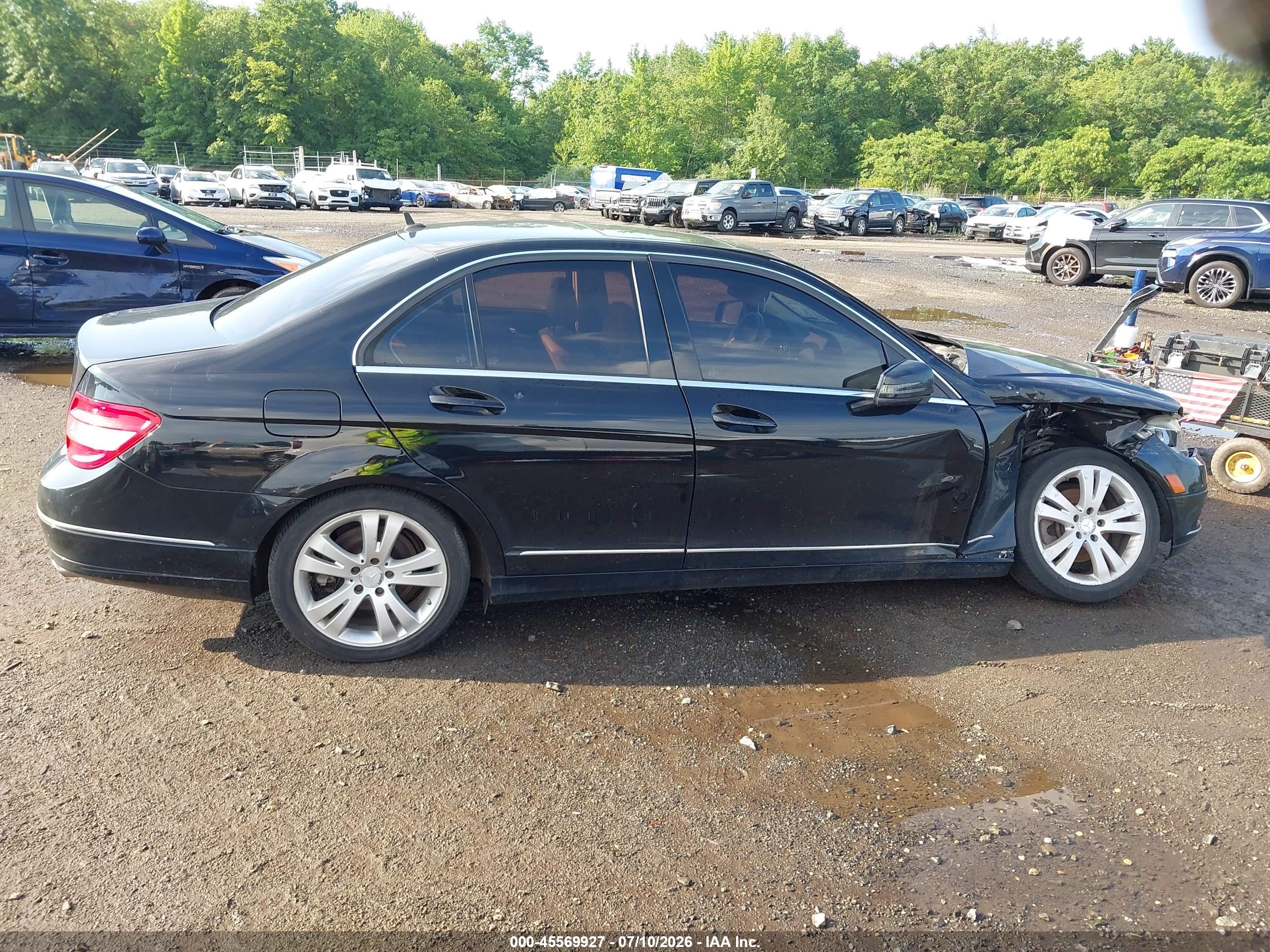 2011 MERCEDES-BENZ C 300 C300 4-MATIC