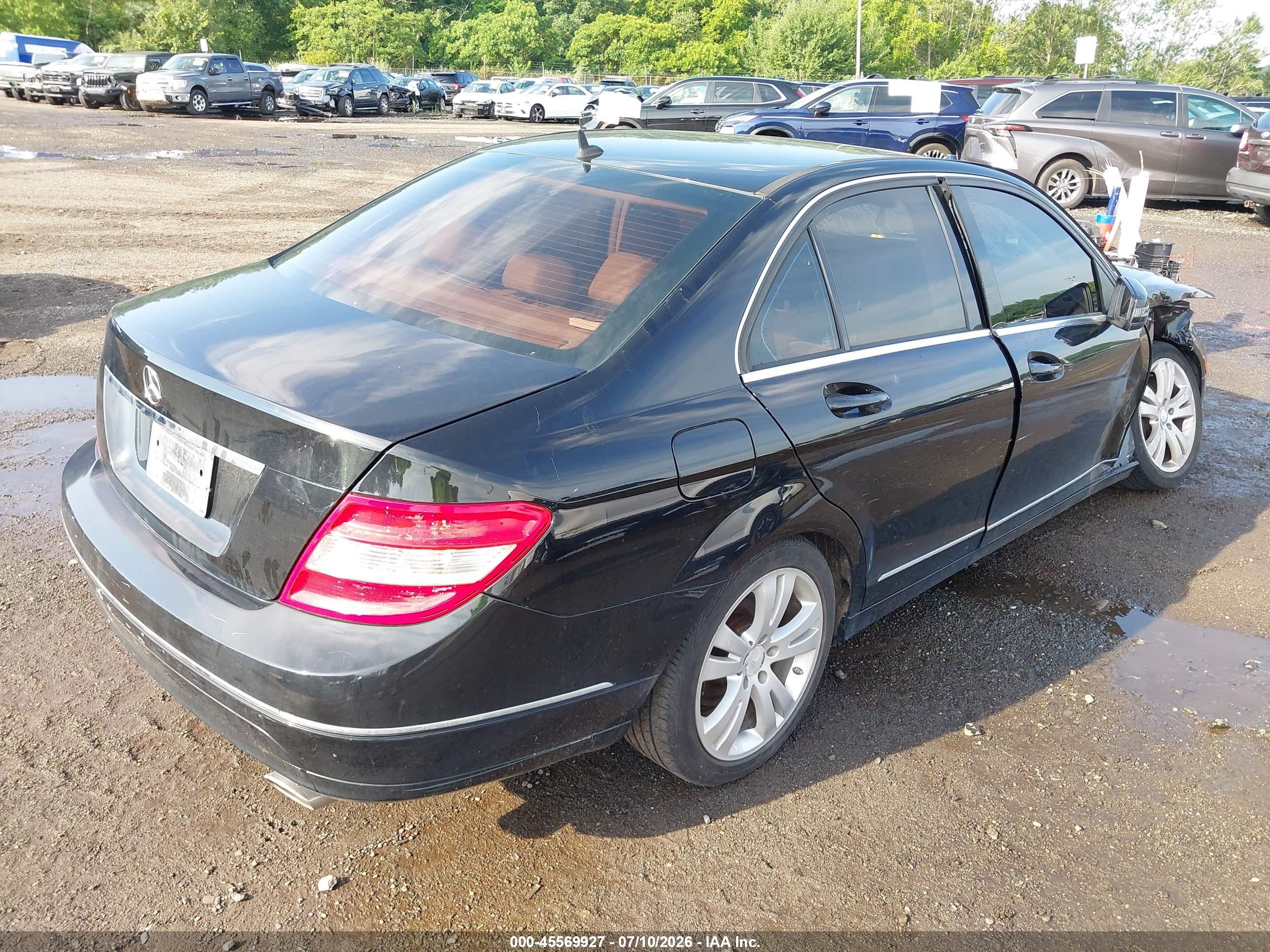 2011 MERCEDES-BENZ C 300 C300 4-MATIC