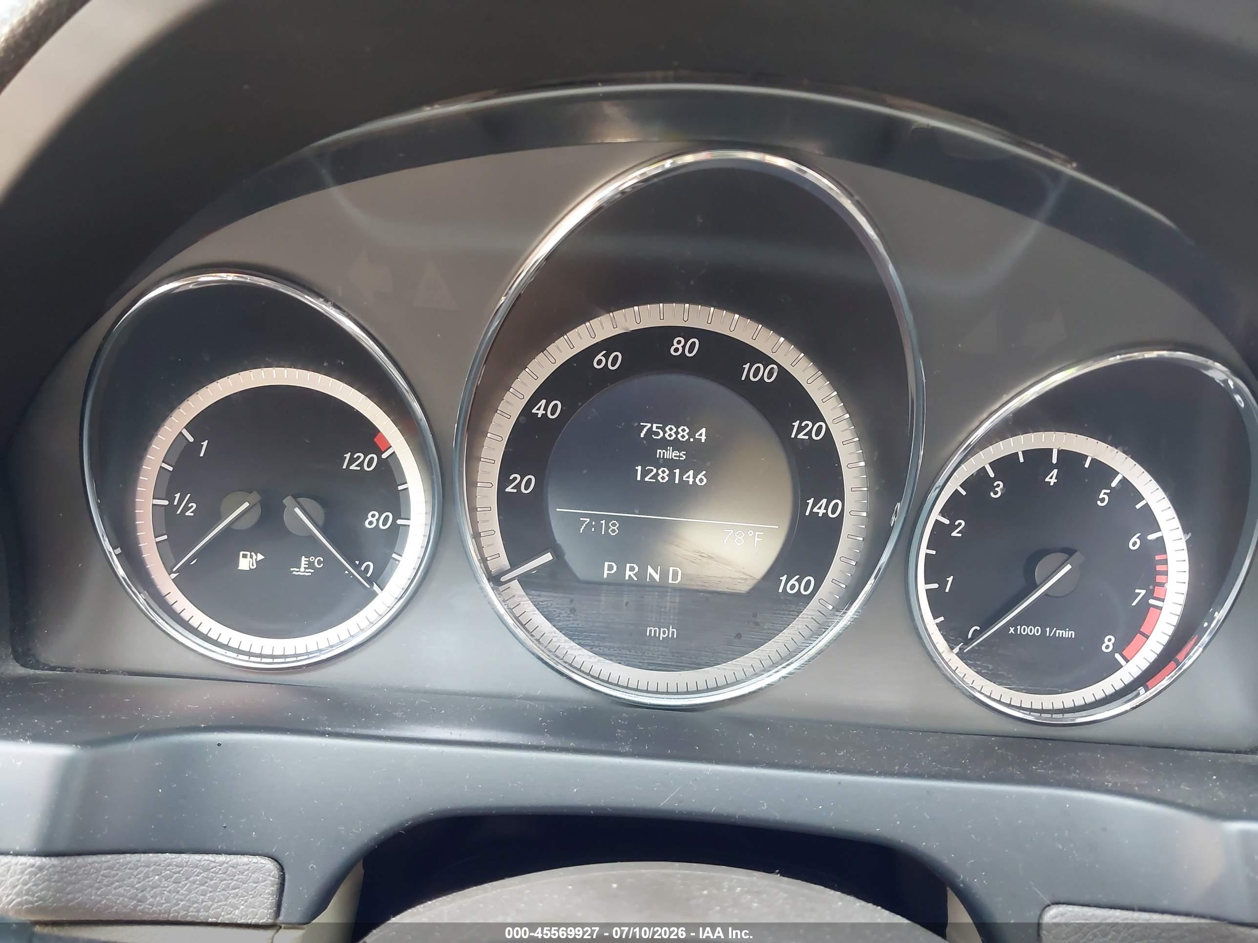 2011 MERCEDES-BENZ C 300 C300 4-MATIC