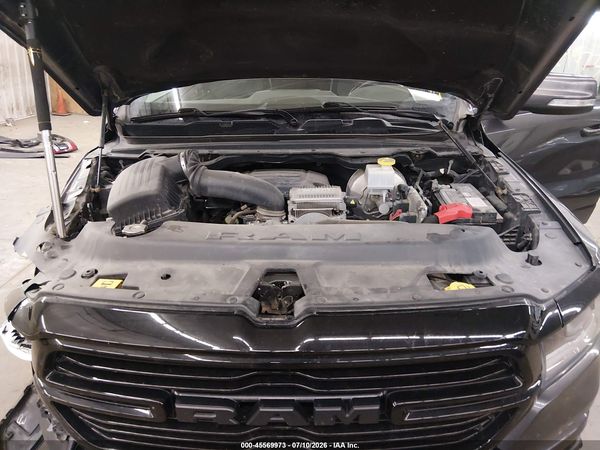 2020 RAM 1500 LARAMIE  4X4 5'7 BOX