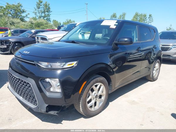 2022 KIA SOUL LX
